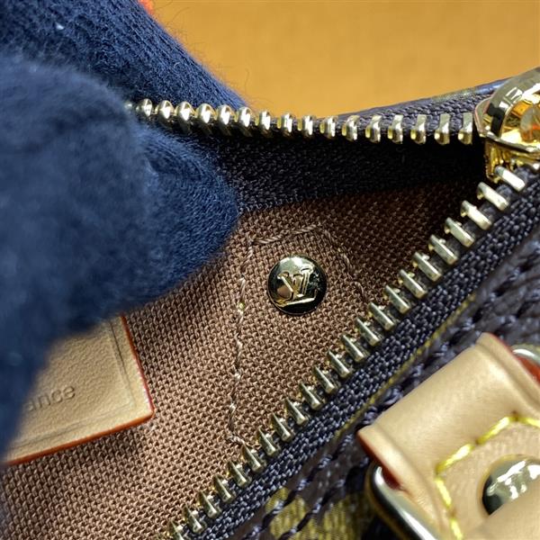 2026120163137206 810